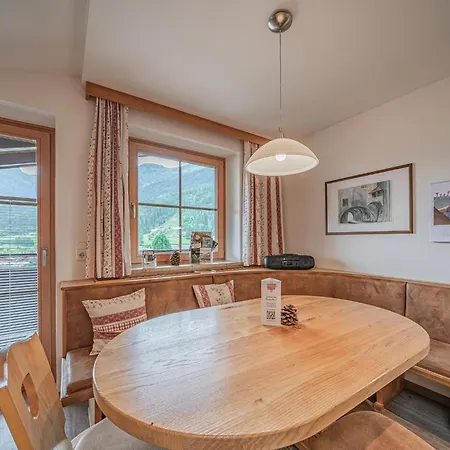 Διαμέρισμα Roeck Iii Iv Neukirchen am Großvenediger