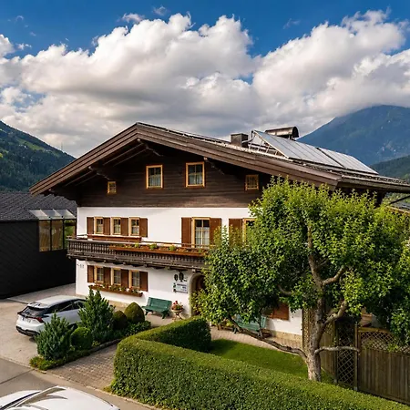 Apartamento Roeck Iii Iv Neukirchen am Großvenediger