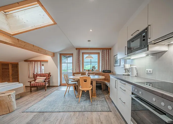 Roeck Iii Iv Apartman