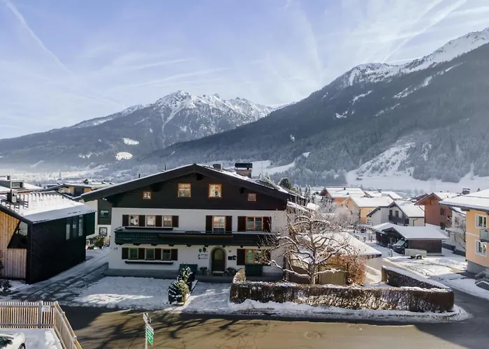 Roeck Iii Iv Apartman